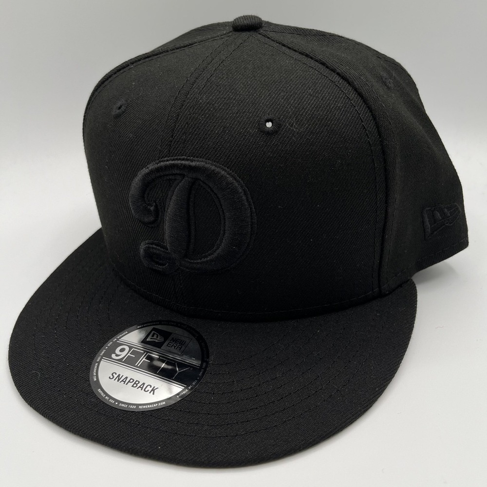 Los Angeles Dodgers New Era 9FIFTY Hat Cap Snap Back D Logo All Black MLB NEW